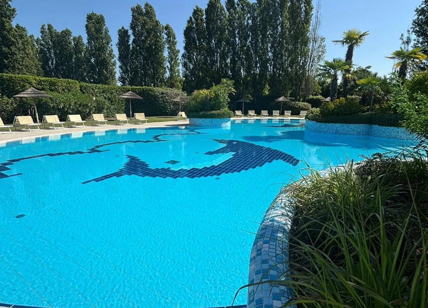 Apartment In Residence With Pool - Jesolo Top Next To Golf Club
